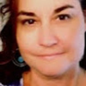 Meet your Posher, Laurie